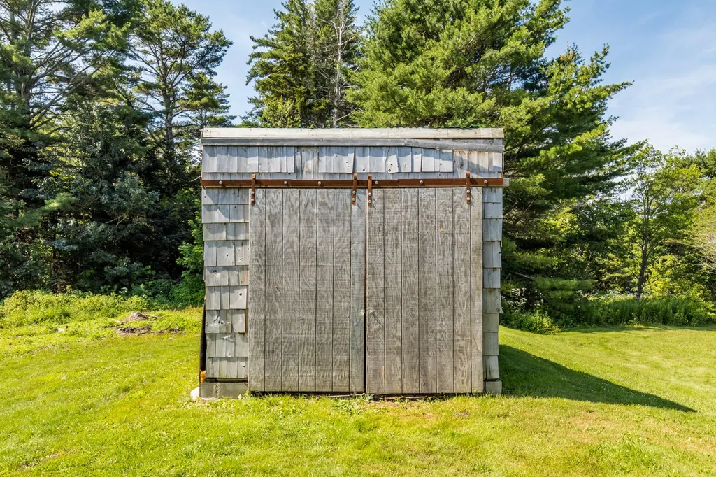 652 Cushing Road Warren ME 04864