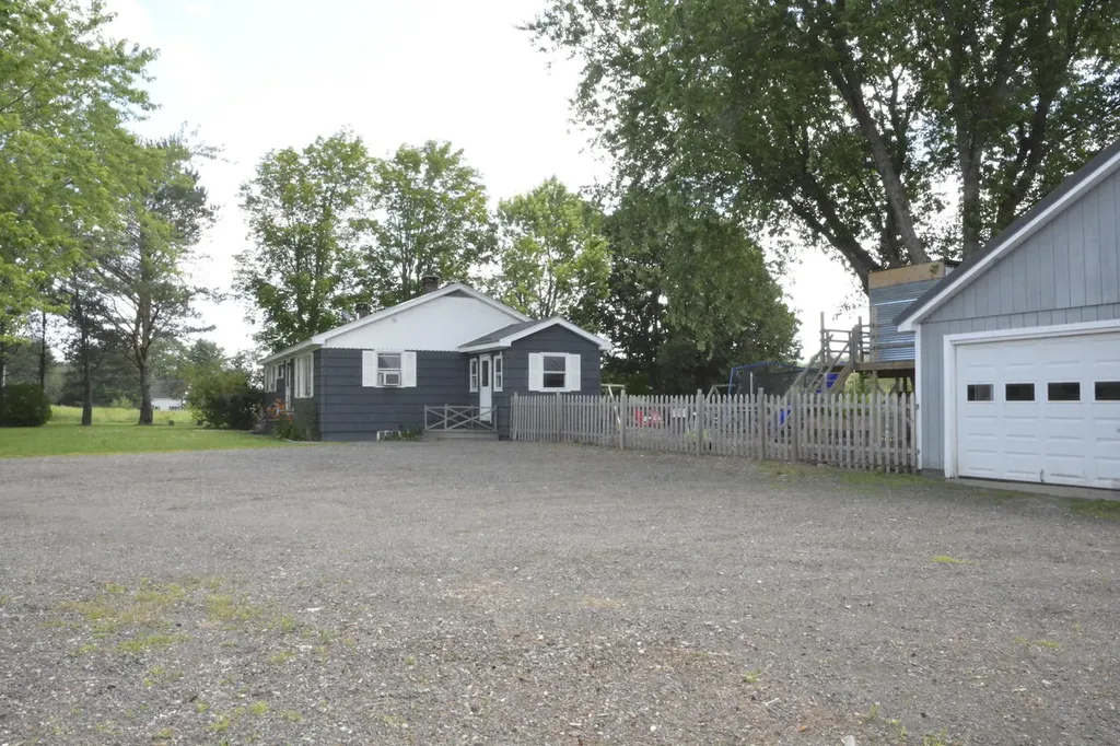 652 Cushing Road Warren ME 04864