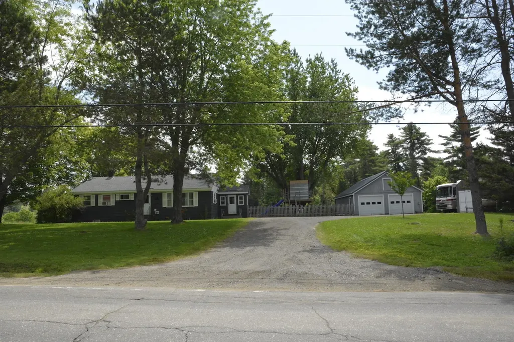 652 Cushing Road Warren ME 04864