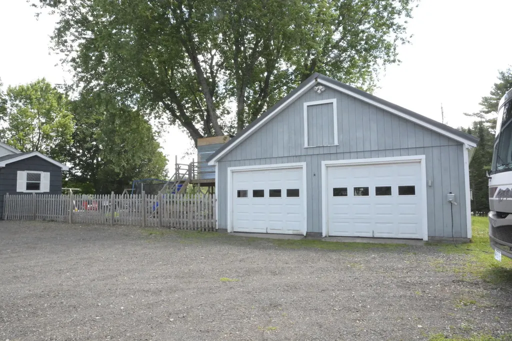 652 Cushing Road Warren ME 04864
