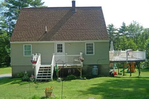 30 Jason Circle Boothbay ME 04537