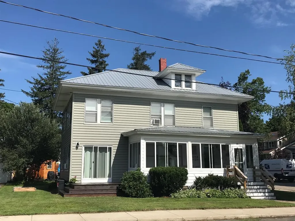 10 Lincoln Street Sanford ME 04073