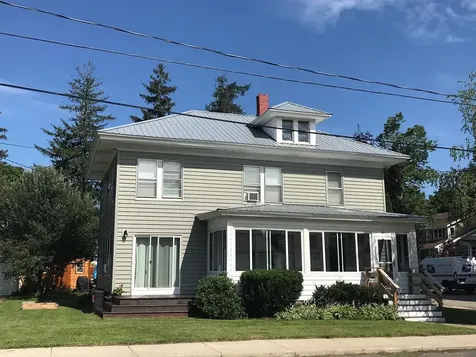10 Lincoln Street Sanford ME 04073