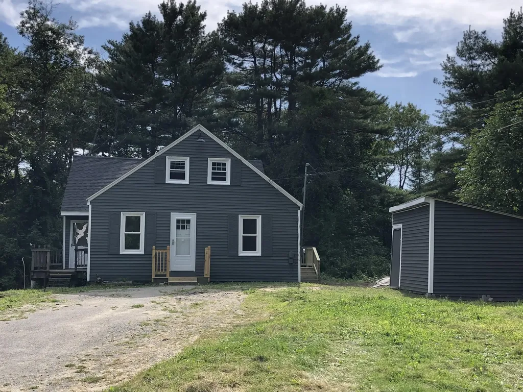 18 Montgomery Road Windham ME 04062