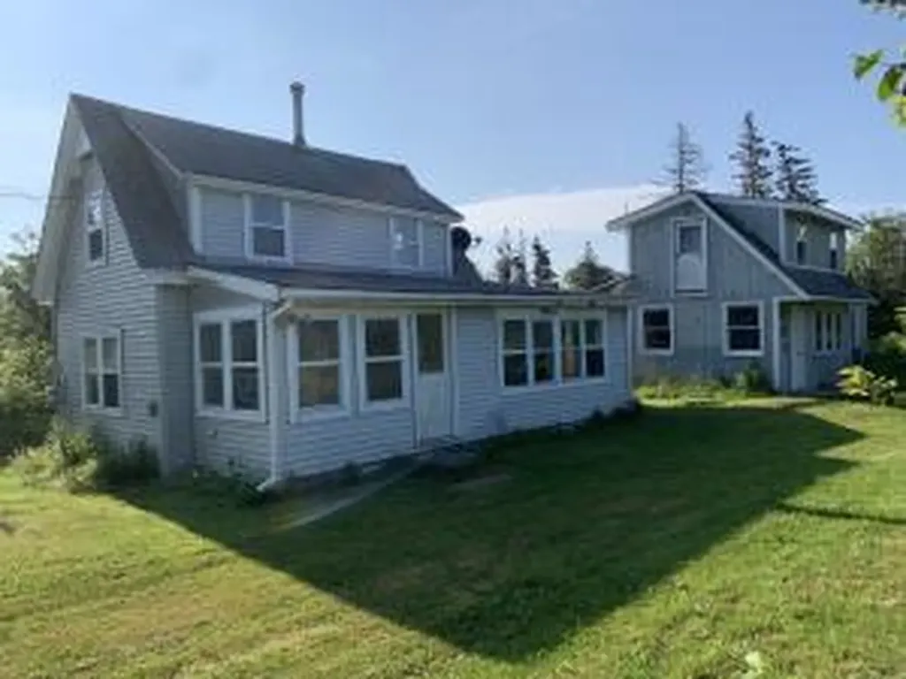 7 Harbor Road Matinicus Isle Plt ME 04851