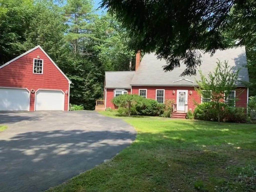 54 Woodland Road Durham ME 04222