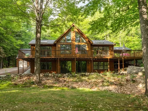 557 Commons Drive Bridgton ME 04009