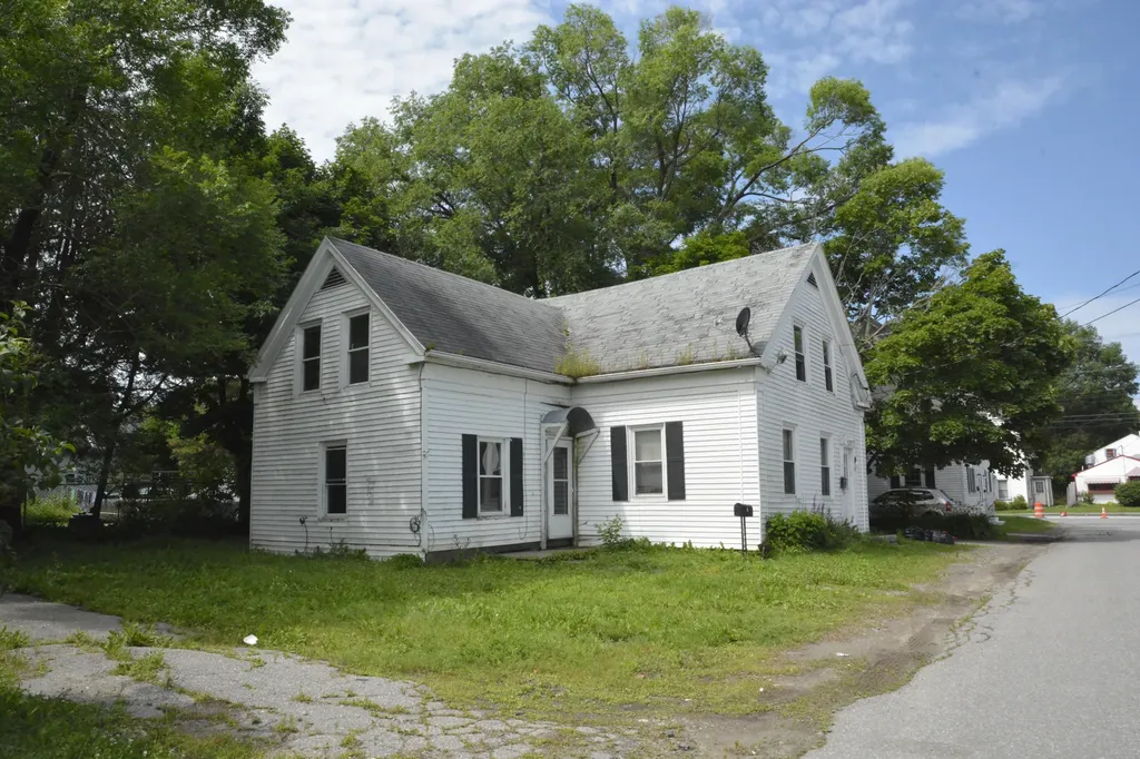 5 Fulton Street Rockland ME 04841