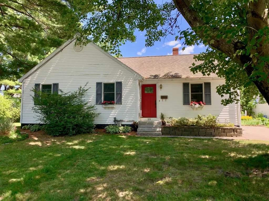 39 Lawrence Avenue Portland ME 04103