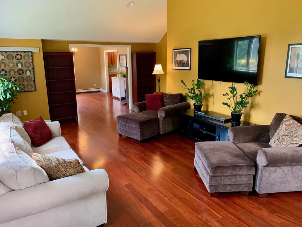 39 Lawrence Avenue Portland ME 04103