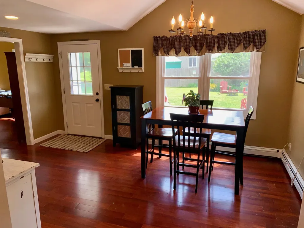 39 Lawrence Avenue Portland ME 04103