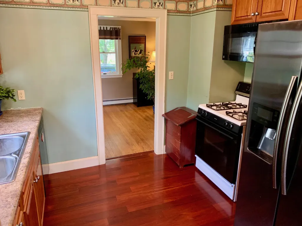 39 Lawrence Avenue Portland ME 04103
