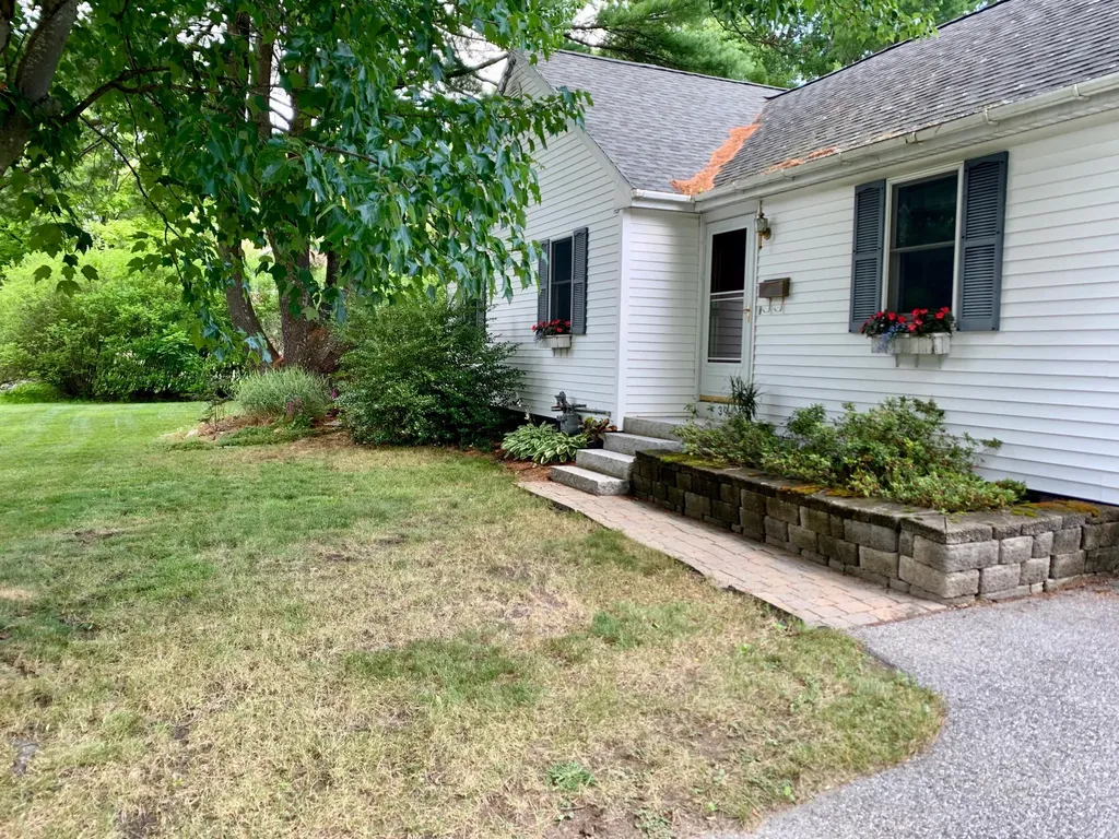39 Lawrence Avenue Portland ME 04103