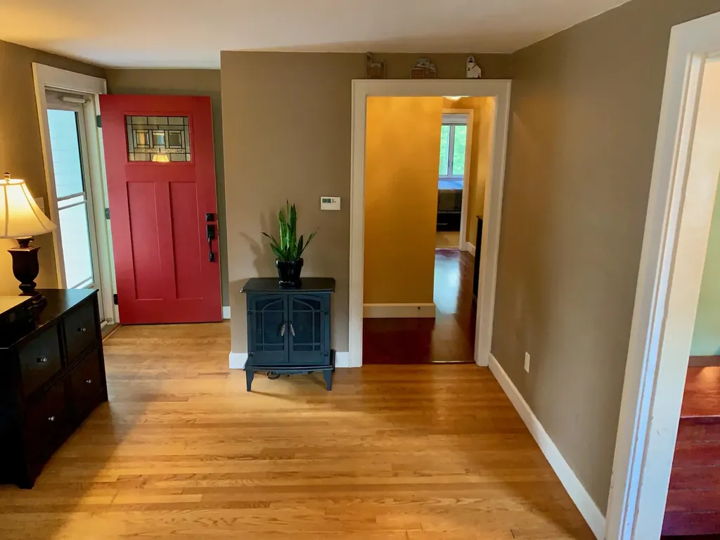 39 Lawrence Avenue Portland ME 04103