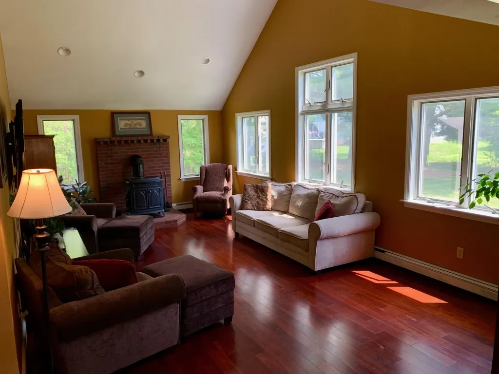 39 Lawrence Avenue Portland ME 04103