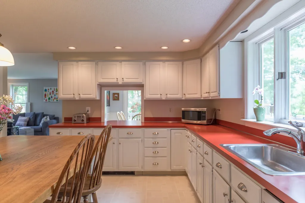20 Merrill Road Falmouth ME 04105