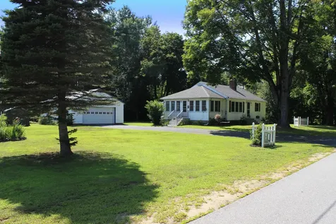 85 Maple Street North Berwick ME 03906