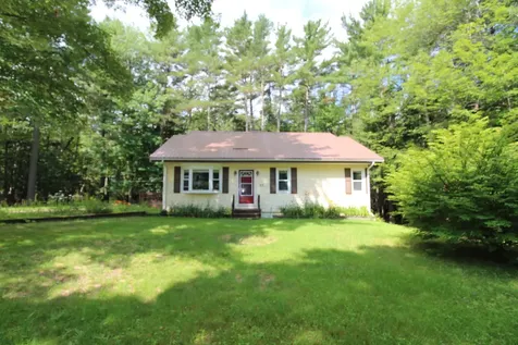 27 Hilliard Street Old Town ME 04468