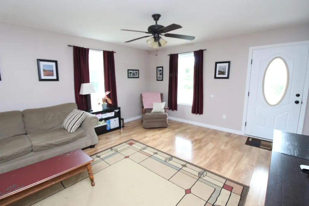 41 Madison Drive Levant ME 04456