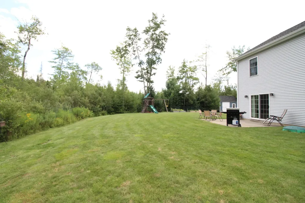 41 Madison Drive Levant ME 04456