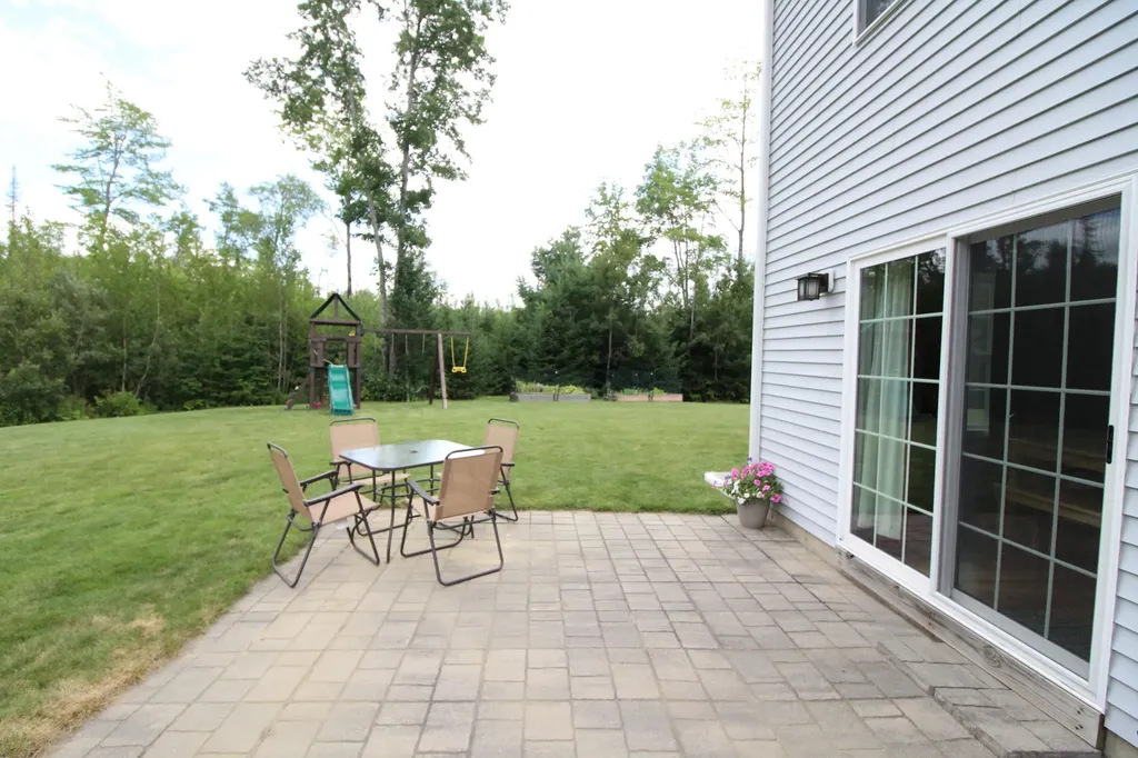 41 Madison Drive Levant ME 04456