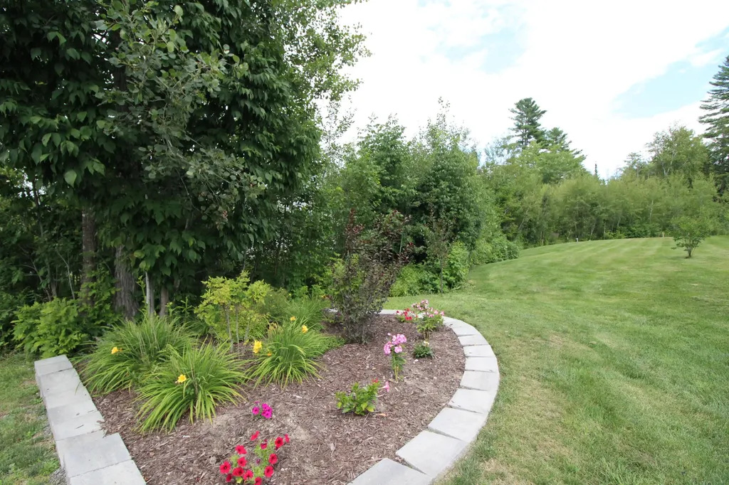 41 Madison Drive Levant ME 04456
