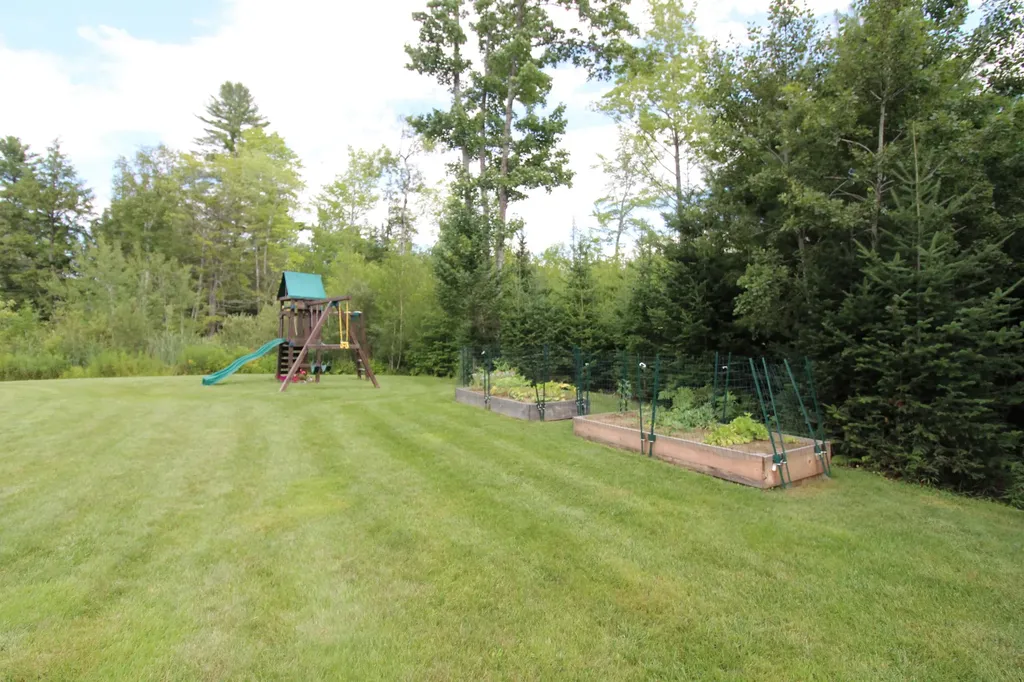 41 Madison Drive Levant ME 04456