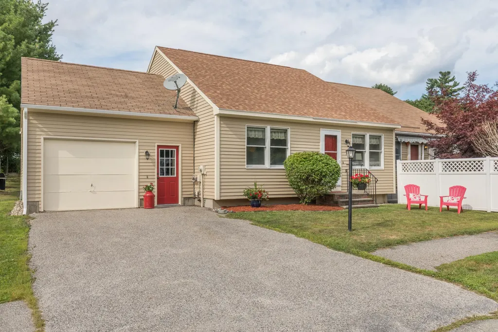 7 Village Lane Westbrook ME 04092