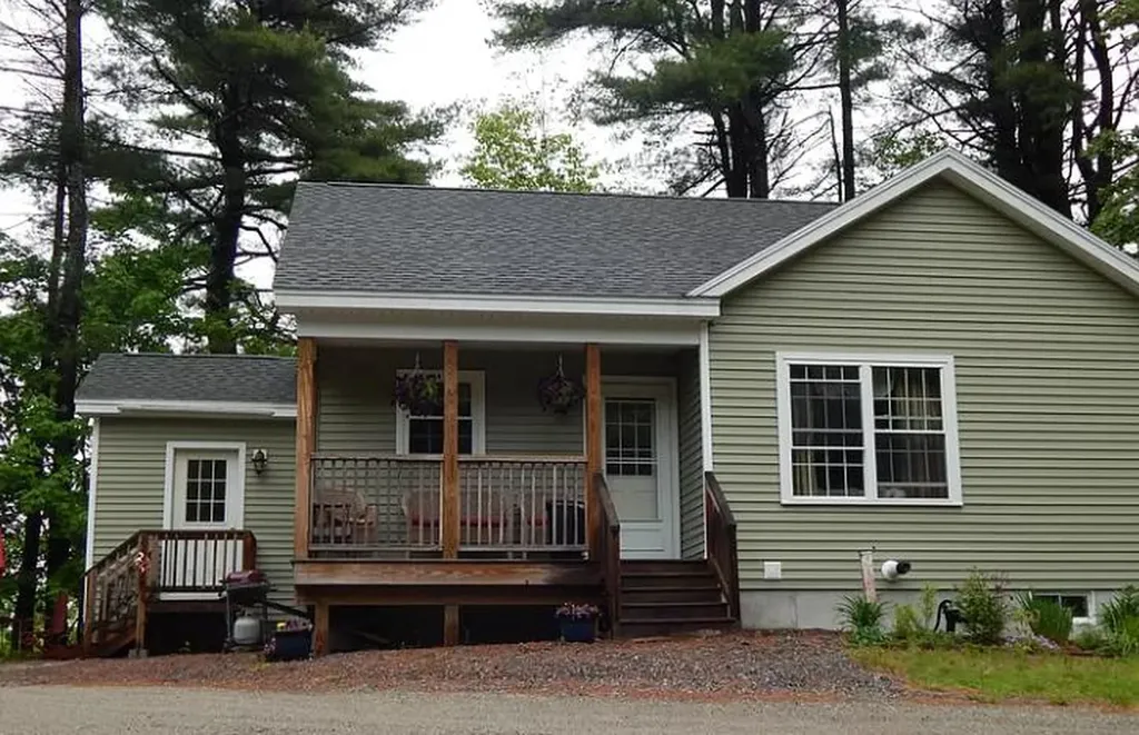 315 Cressey Road Monmouth ME 04259