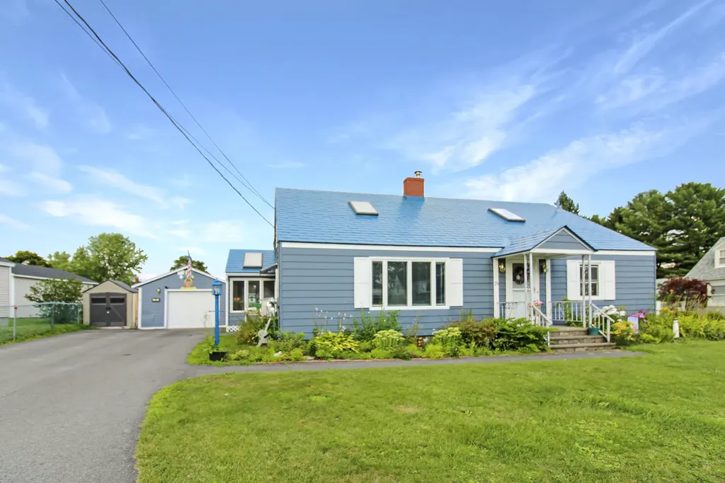 78 Crestmont Road Bangor ME 04401