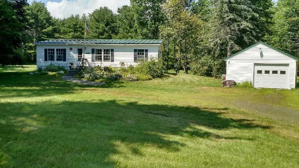 2727 Atlantic Highway Warren ME 04864