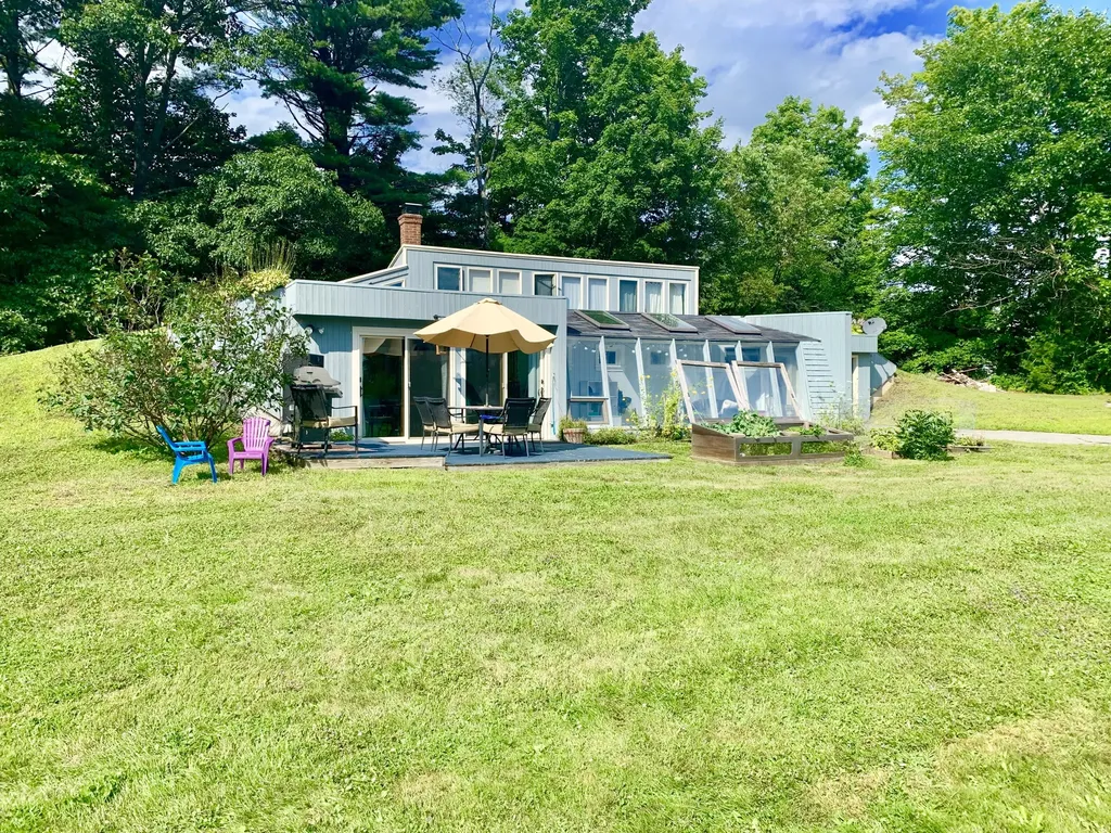 88 Mcdonald Street Bucksport ME 04416