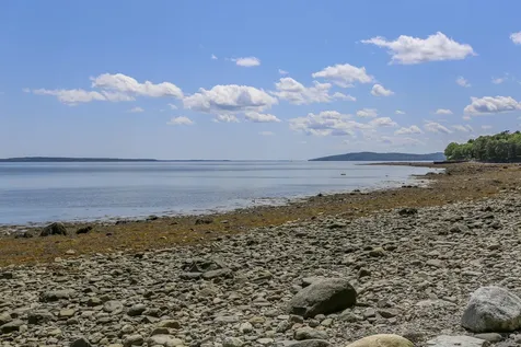 Searsport ME 04974