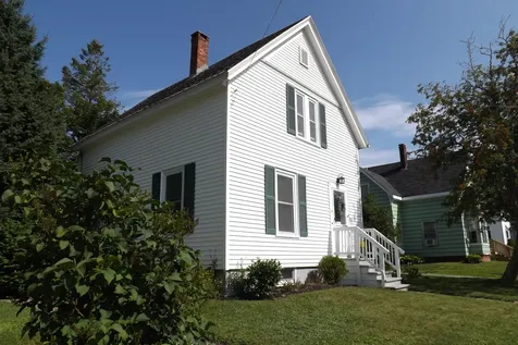 18 Birch Street Rockland ME 04841