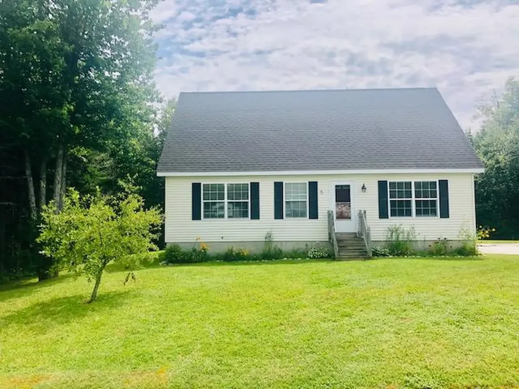 5 Osprey Lane Searsport ME 04974