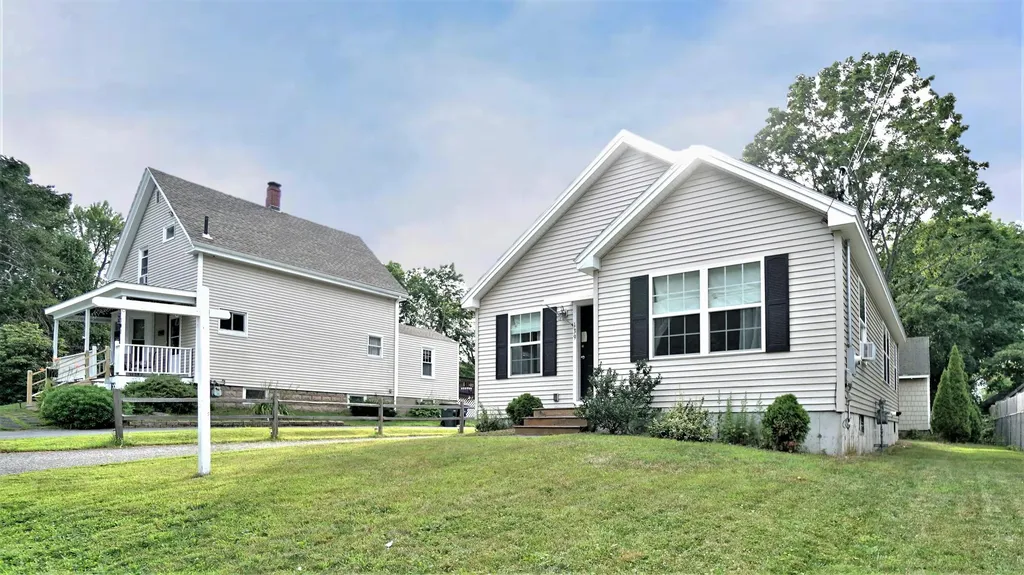139 Central Street Westbrook ME 04092