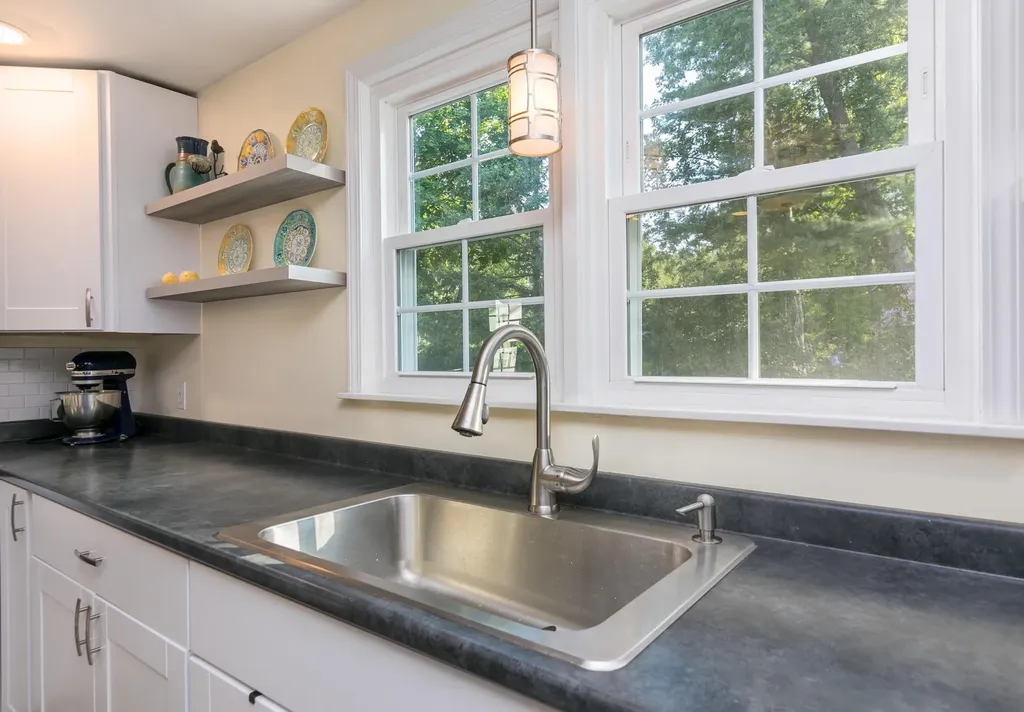 287 Ludlow Street Portland ME 04102