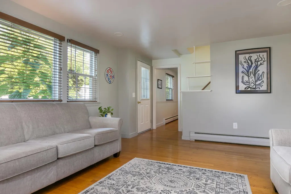 287 Ludlow Street Portland ME 04102