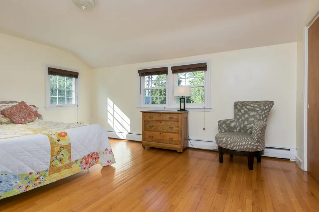 287 Ludlow Street Portland ME 04102