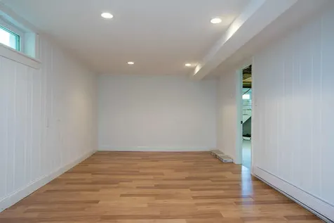 17 Summerglen Road South Portland ME 04106