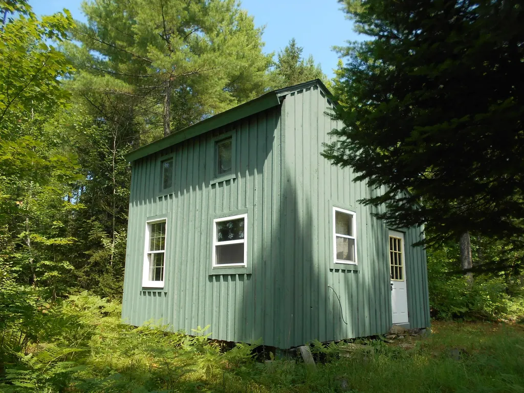 1133 Greenfield Road Greenbush ME 04418
