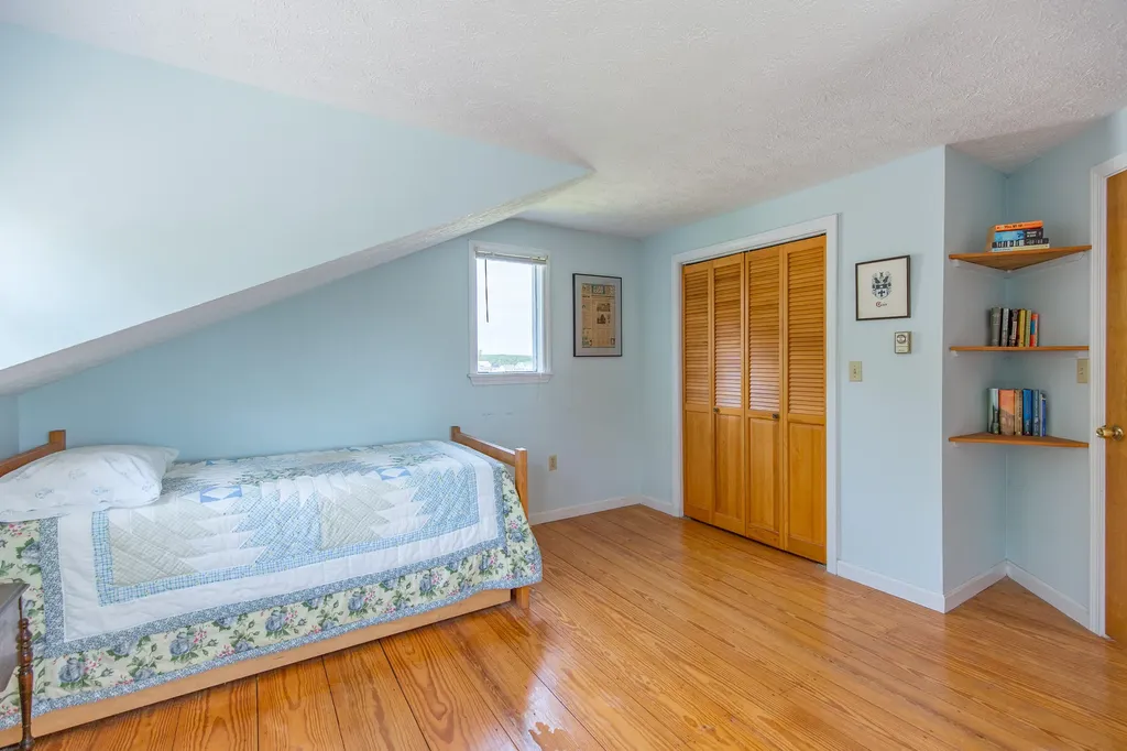 7 Bayberry Road Biddeford ME 04005