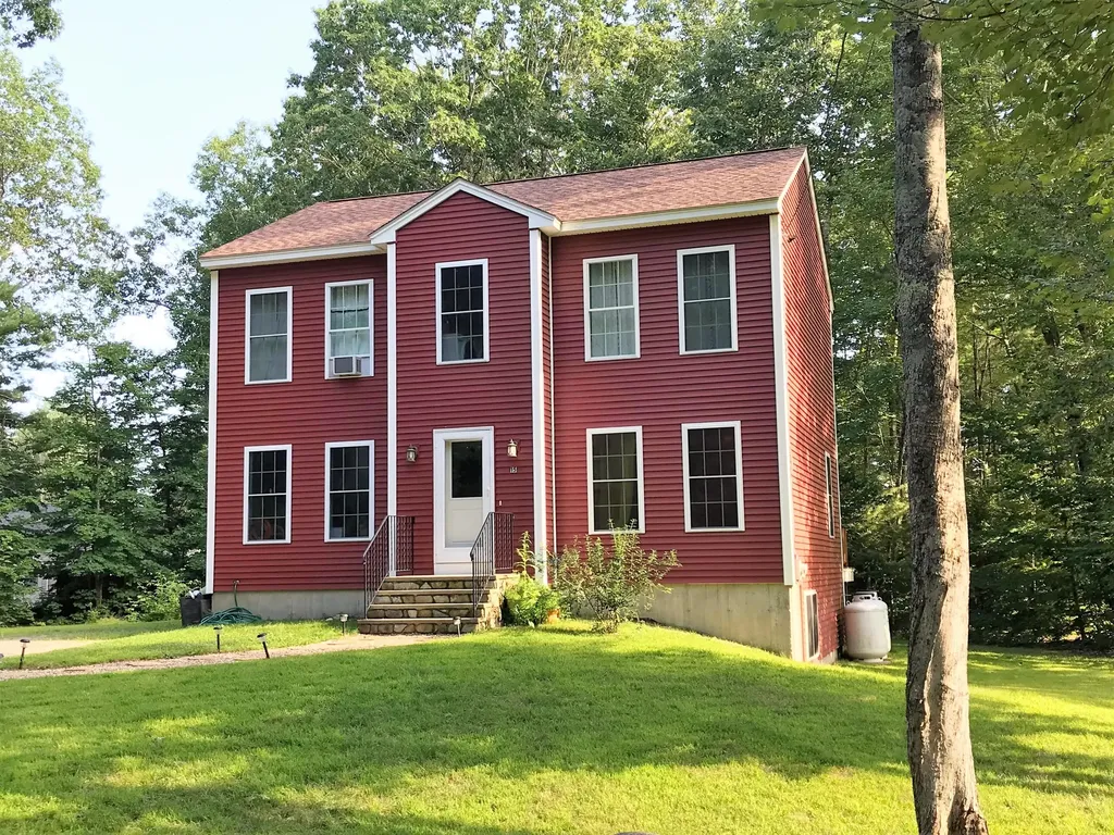 15 Pemberly Drive Windham ME 04062