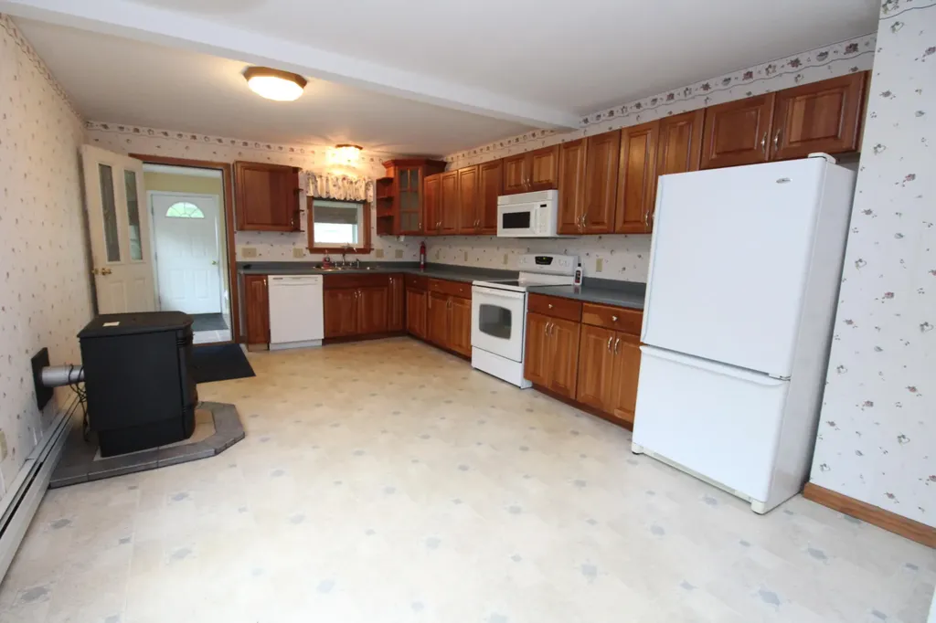 117 Crestmont Road Bangor ME 04401