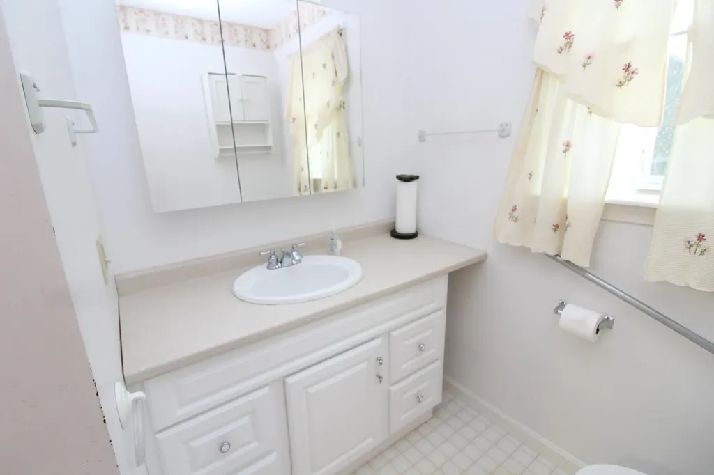 117 Crestmont Road Bangor ME 04401