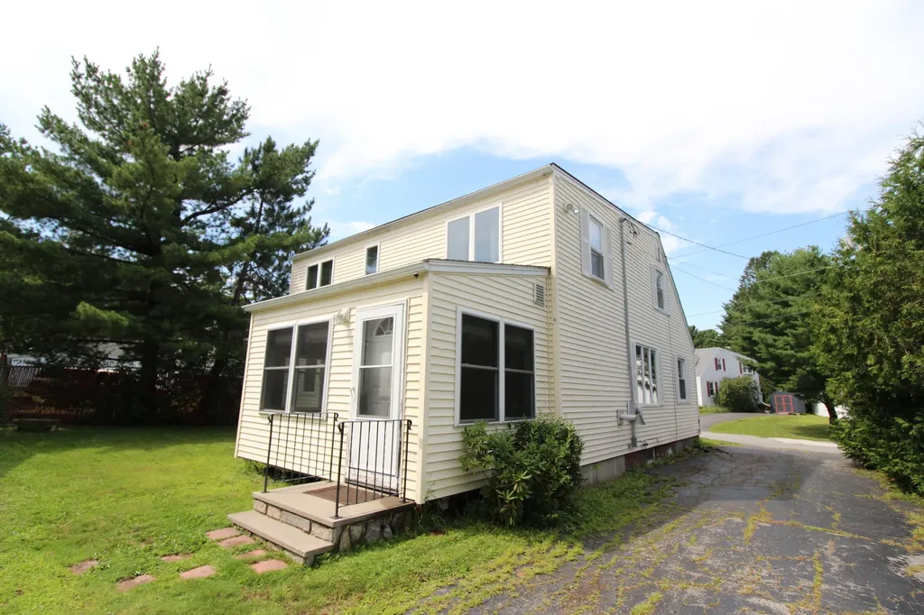 117 Crestmont Road Bangor ME 04401