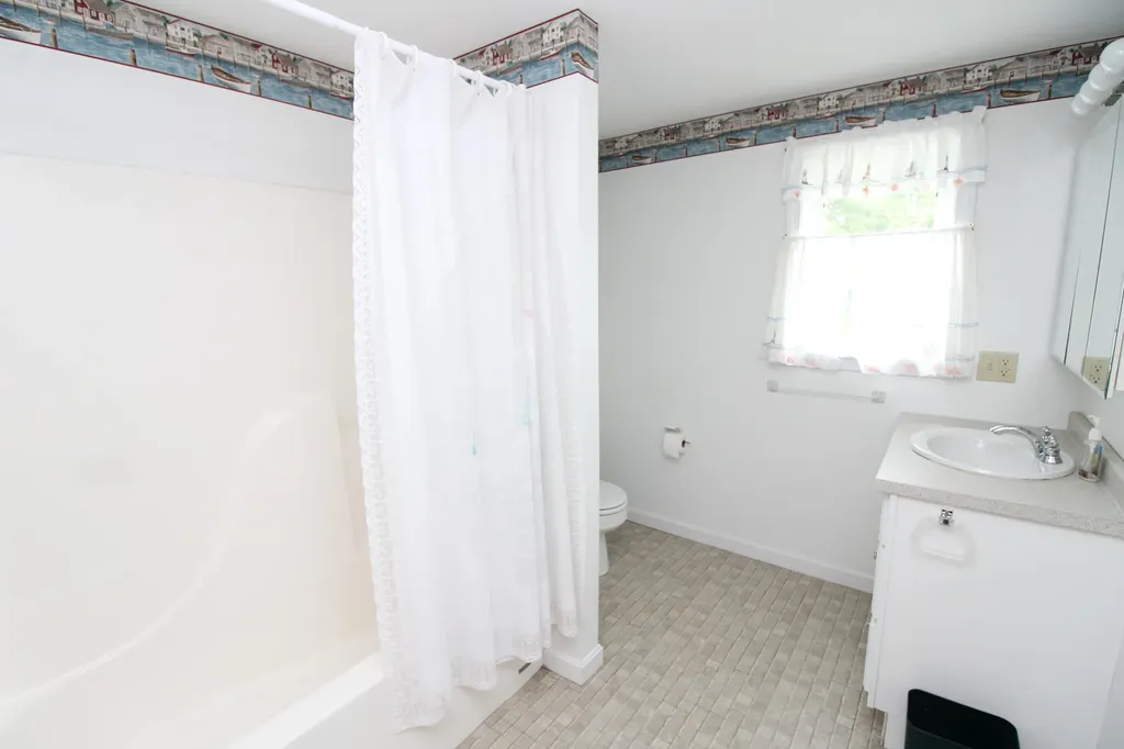 117 Crestmont Road Bangor ME 04401