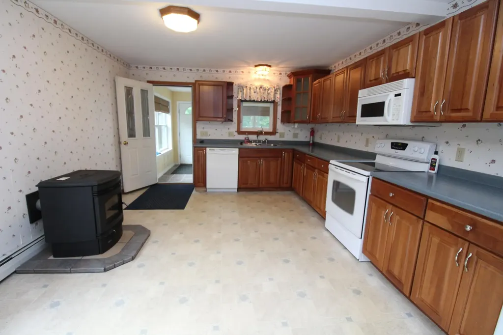 117 Crestmont Road Bangor ME 04401