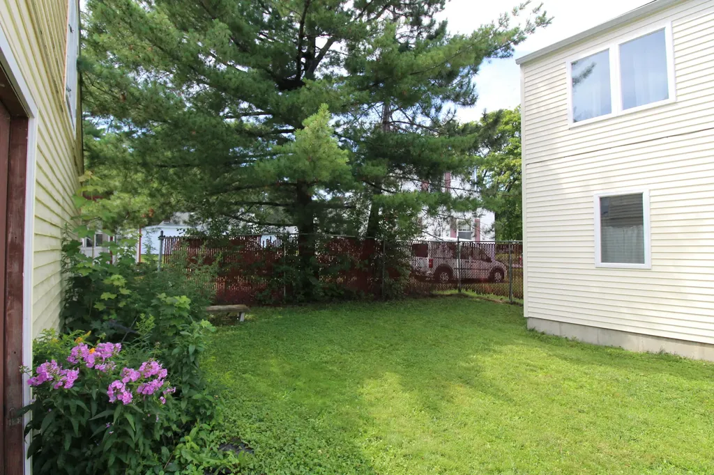 117 Crestmont Road Bangor ME 04401