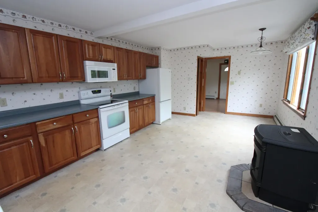 117 Crestmont Road Bangor ME 04401